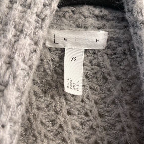 Leith Waffle Knit Cardigan - Picture 4 of 6